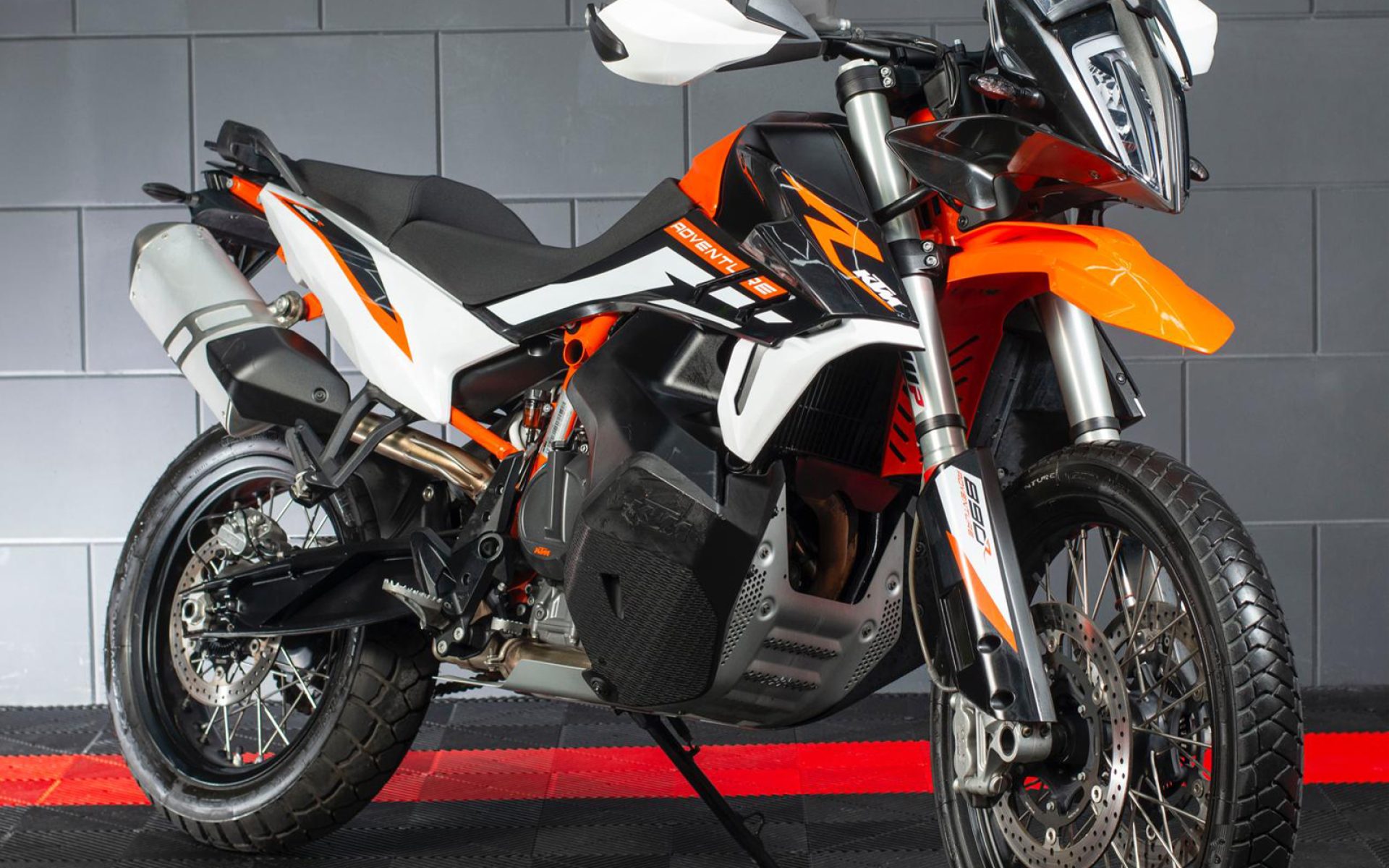 KTM 890 Adventure R